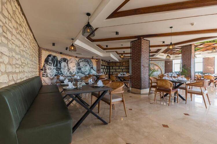 Sunrise Diamond Beach Resort -Grand Select-
