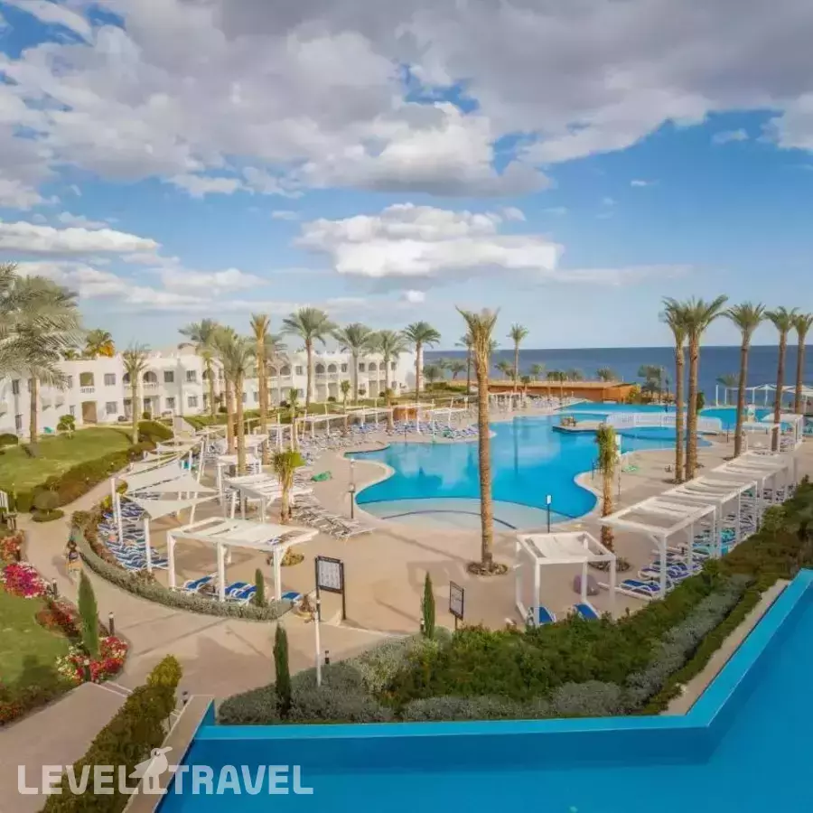 Posh Club By Sunrise Diamond Beach Resort