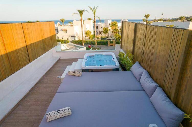 Sunrise Diamond Beach Resort -Grand Select-
