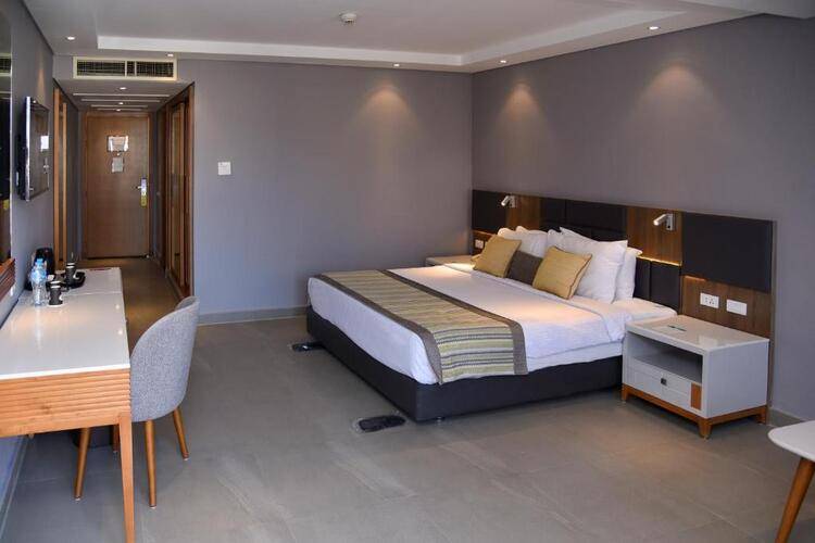 Sunrise Diamond Beach Resort -Grand Select-