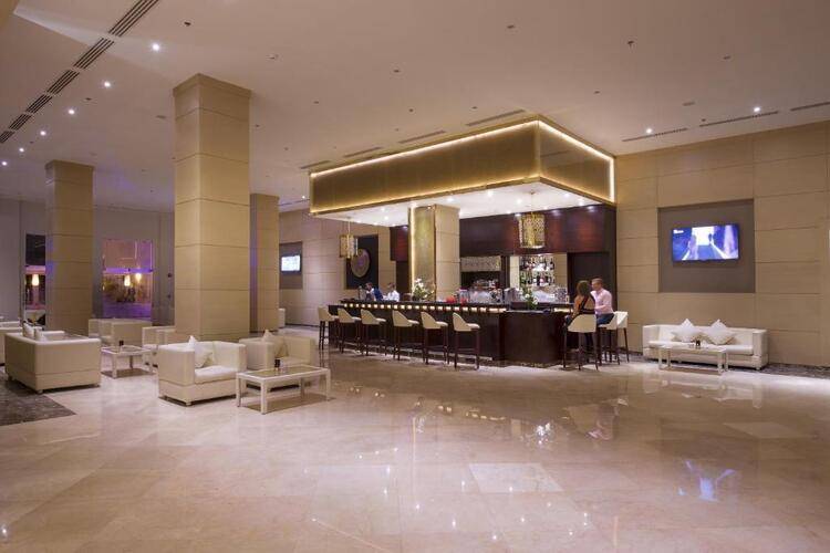 Posh Club By Sunrise Montemare Resort