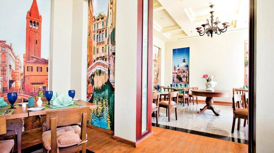 Posh Club By Sunrise Montemare Resort