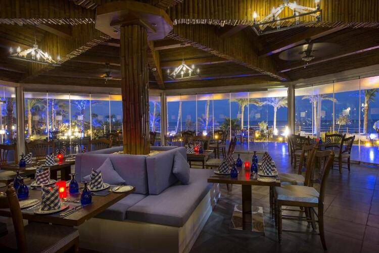 Posh Club By Sunrise Montemare Resort