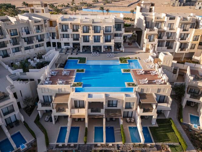 Creek Hotel & Residences El Gouna