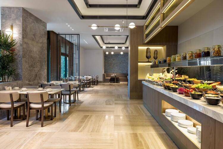 Movenpick Living Istanbul Camlivadi