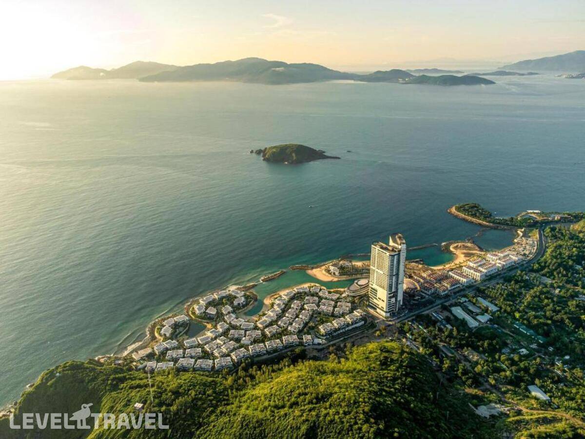 видео отеля Villa Le Corail, A Gran Melia Nha Trang в Вьетнам(Нячанг) - превью №1