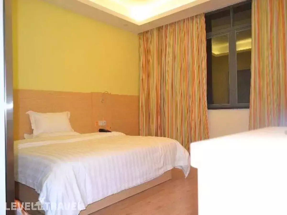 7 Days Inn Fucheng Wu Gongci Gaodeng East Street Binjiang Road Branch