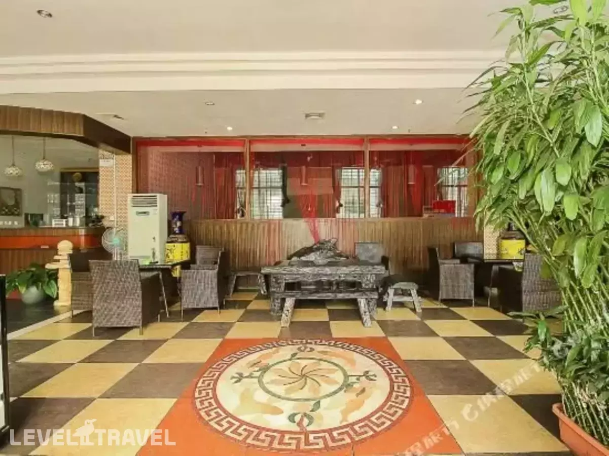 Xinyueju Hotel (Hainan Business School)