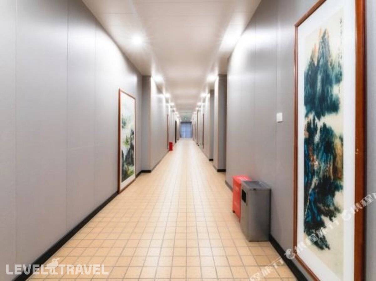 фотографии отеля Oriental Tailong Hotel в Китай(Басуо ) - фото №5