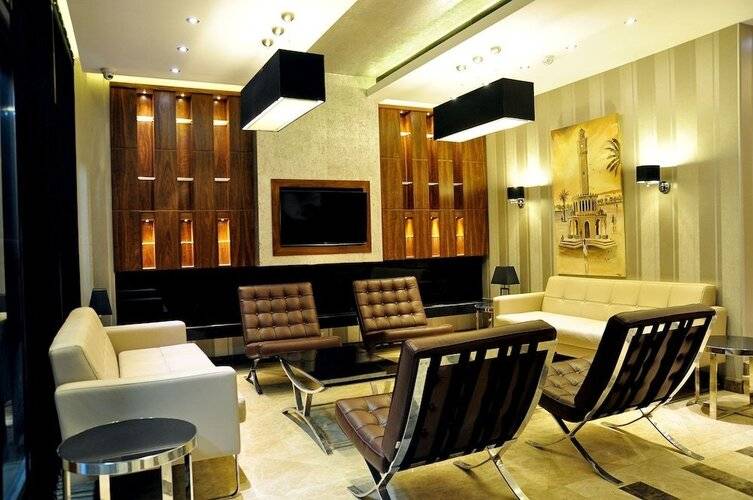 Avin Hotel