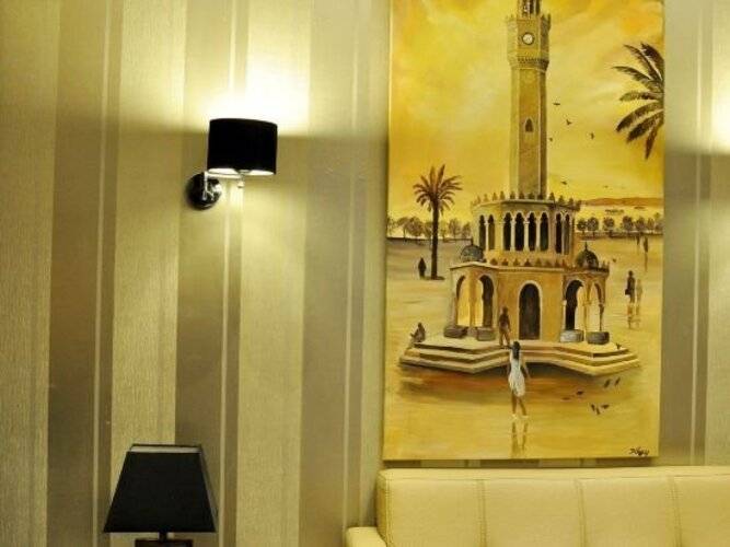 Avin Hotel