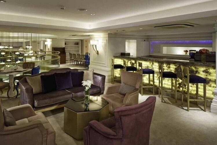 Doubletree By Hilton Hotel Izmir - Alsancak