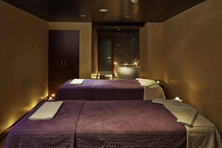 Doubletree By Hilton Hotel Izmir - Alsancak