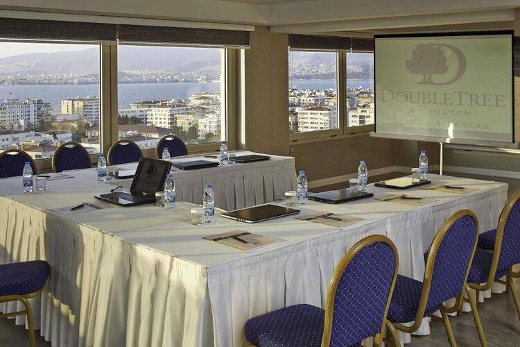 Doubletree By Hilton Hotel Izmir - Alsancak