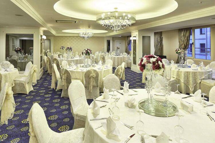 Doubletree By Hilton Hotel Izmir - Alsancak