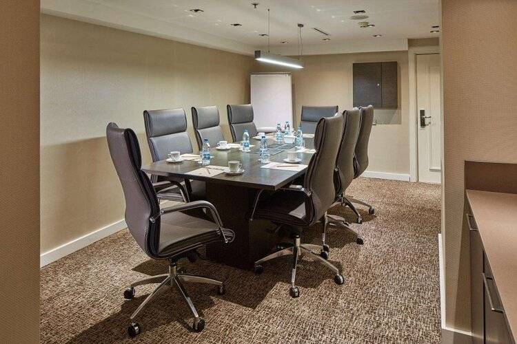 Doubletree By Hilton Hotel Izmir - Alsancak