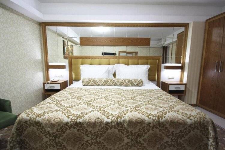 Grand Corner Hotel - Boutique Class