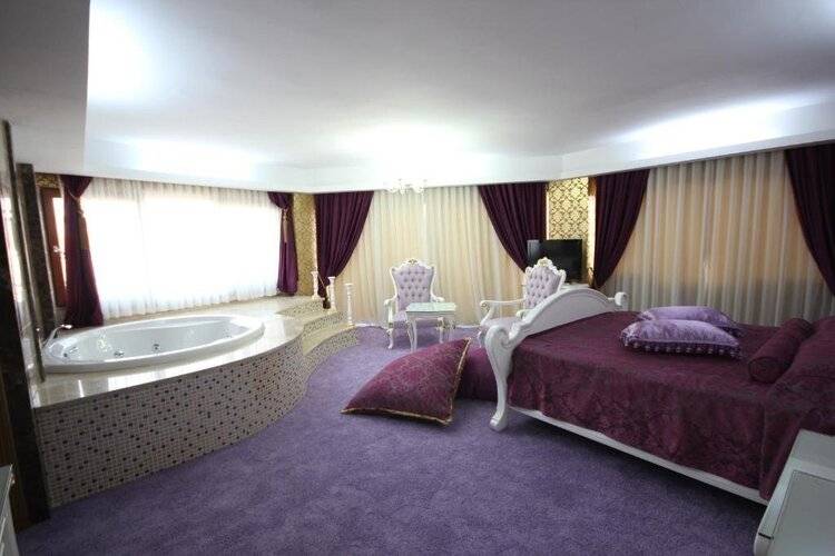 Grand Corner Hotel - Boutique Class