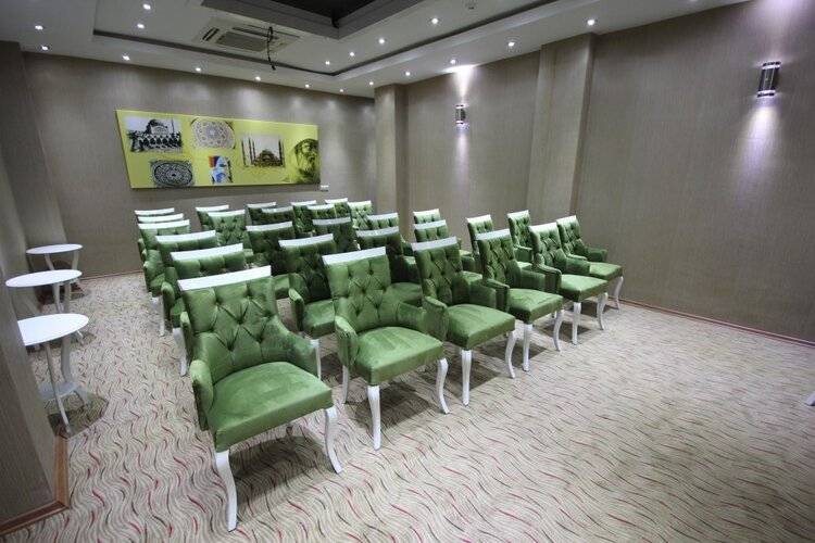 Grand Corner Hotel - Boutique Class