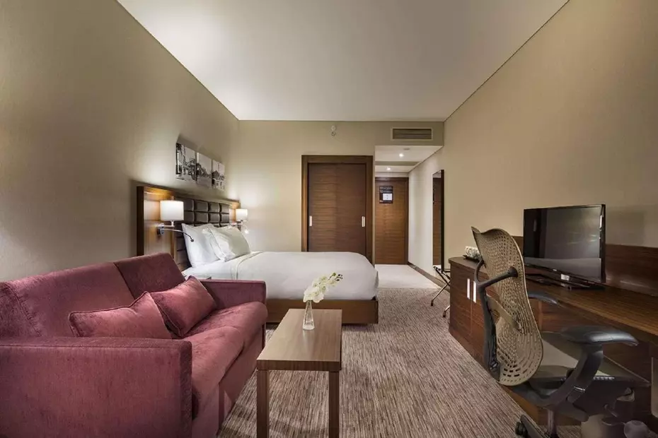 Hilton Garden Inn Izmir Bayrakli