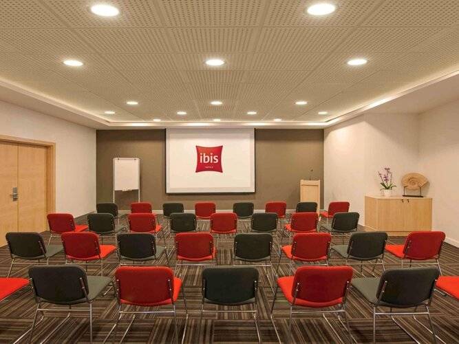 Ibis Izmir Alsancak