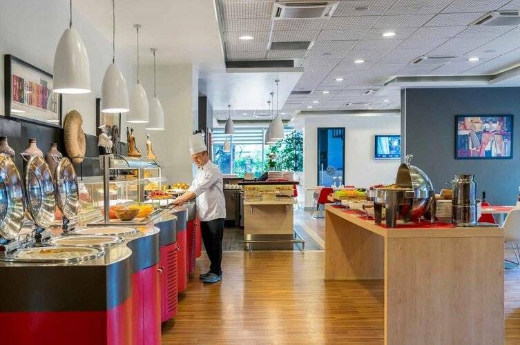 Ibis Izmir Alsancak