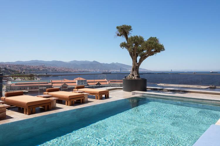 Izmir Marriott Hotel