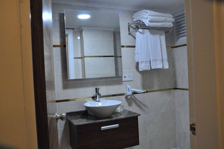 Madi Otel Izmir
