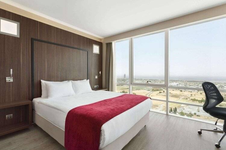Ramada Encore By Wyndham Izmir