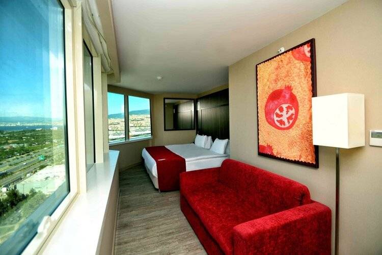 Ramada Encore By Wyndham Izmir