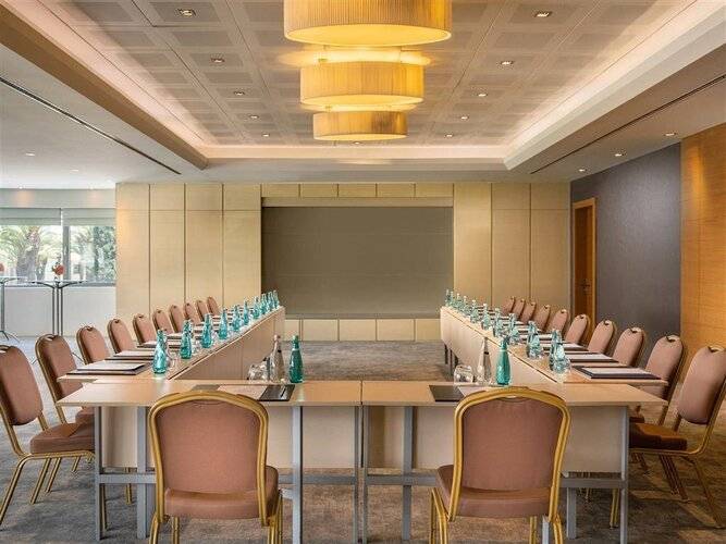 Swissotel Buyuk Efes Izmir