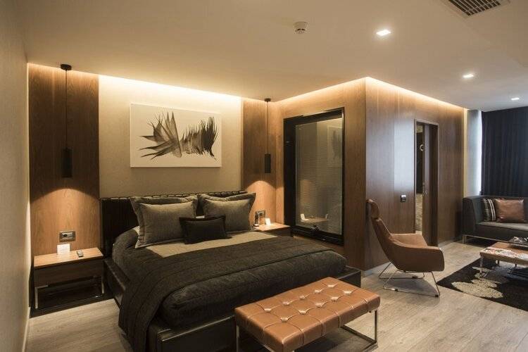 Zeniva Hotel