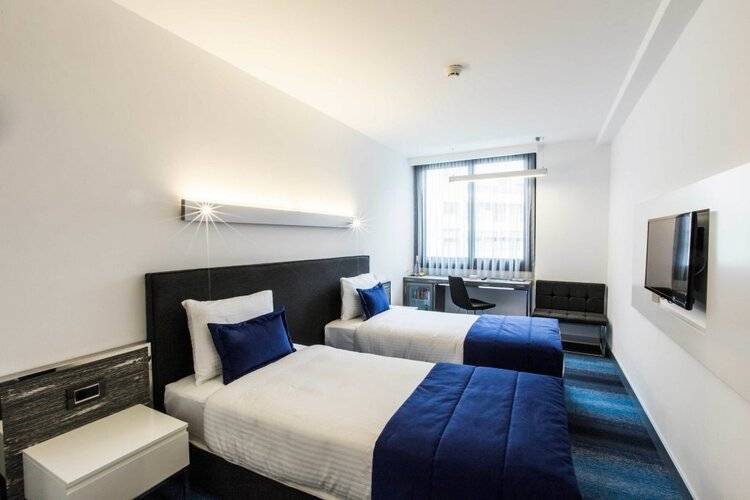 Zeniva Hotel