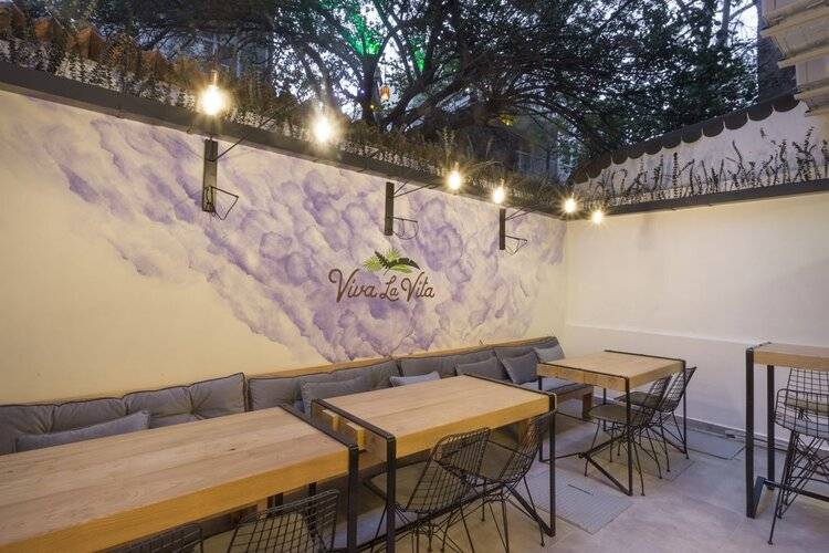 Viva La Vita (Adults Only 18+)
