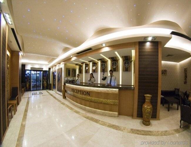 Marlight Boutique