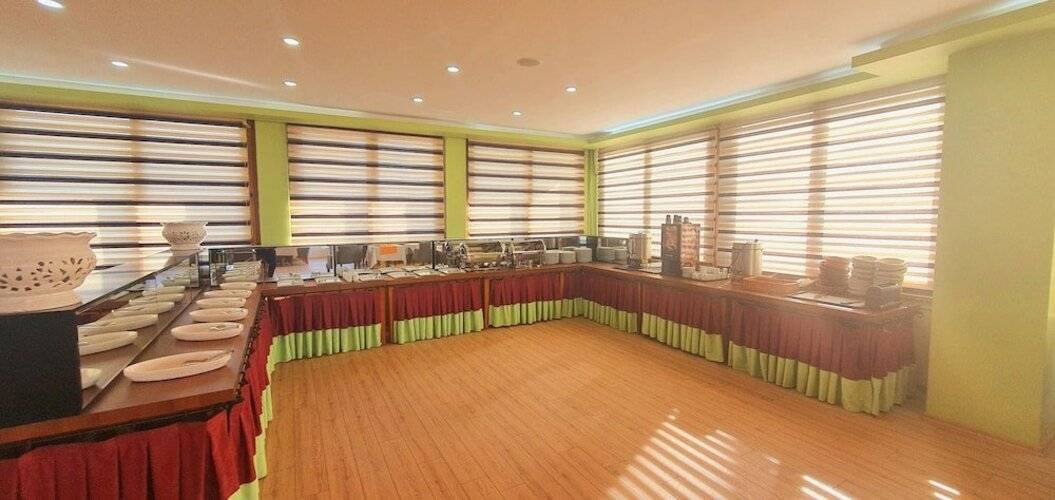 Bulvar Hotel