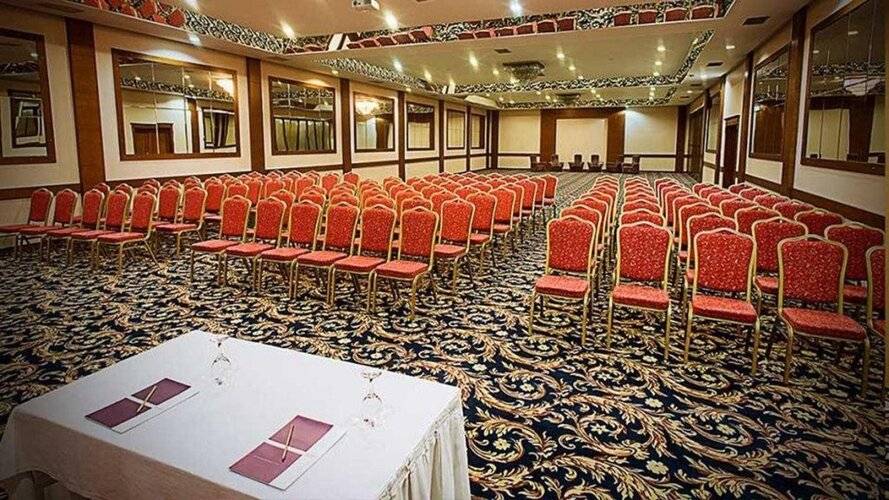 Hotel Anemon Ege Saglik