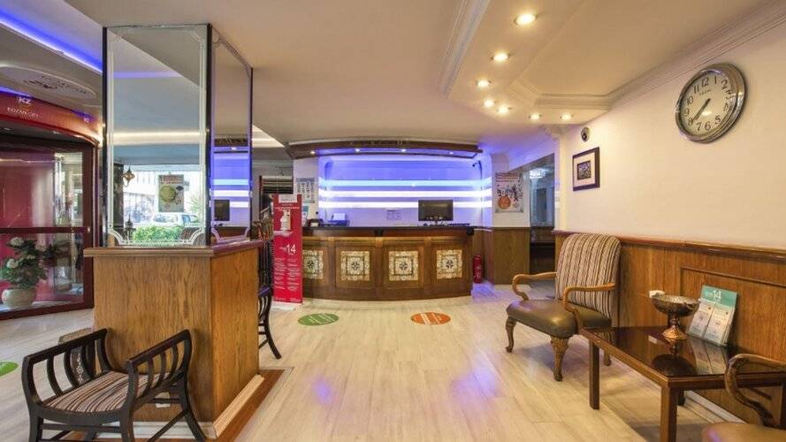 Kozan City Hotel