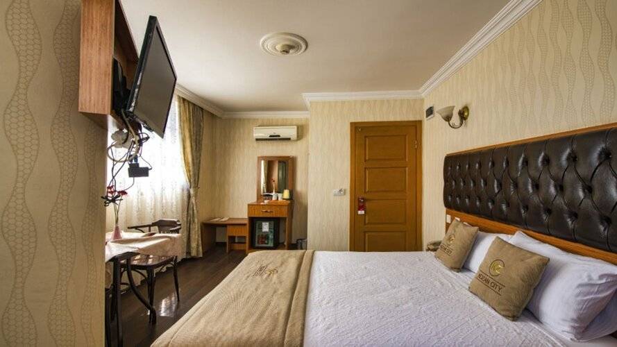 Kozan City Hotel