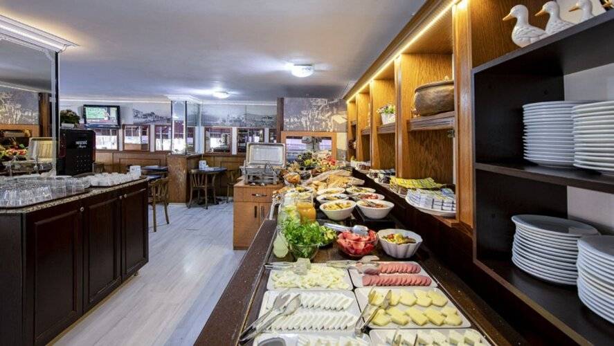 Kozan City Hotel