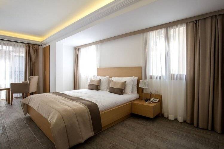 Mb City Hotel