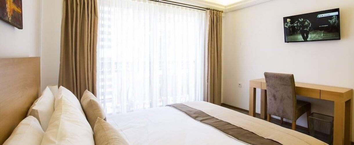 Mb City Hotel