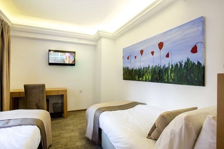 Mb City Hotel