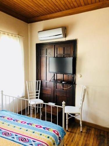 Pastor Historical Apart Hotel The Gulf Of Izmir