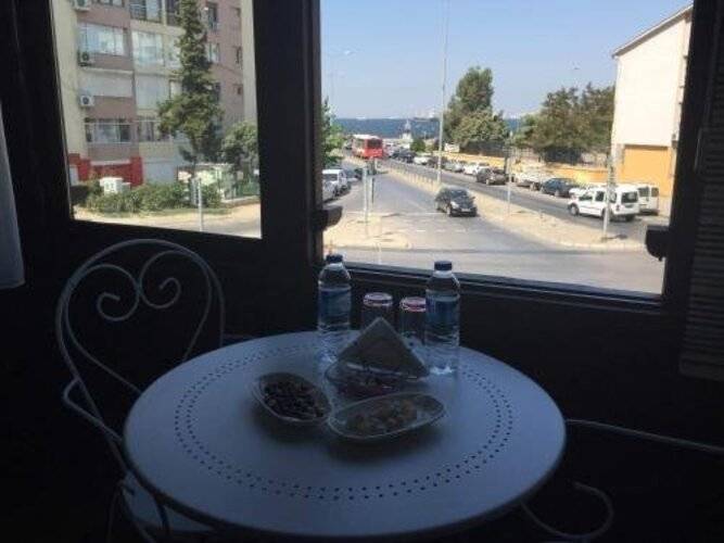 Pastor Historical Apart Hotel The Gulf Of Izmir