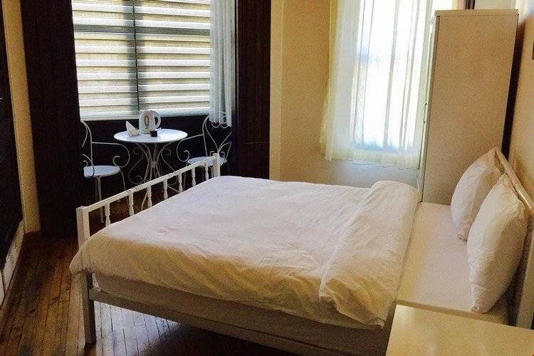 Pastor Historical Apart Hotel The Gulf Of Izmir
