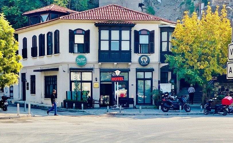 Pastor Historical Apart Hotel The Gulf Of Izmir