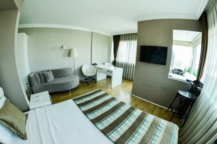 Wox Ew Hotel