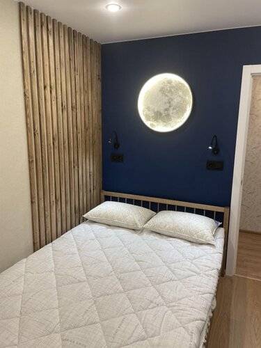 The Moon Сети Багет