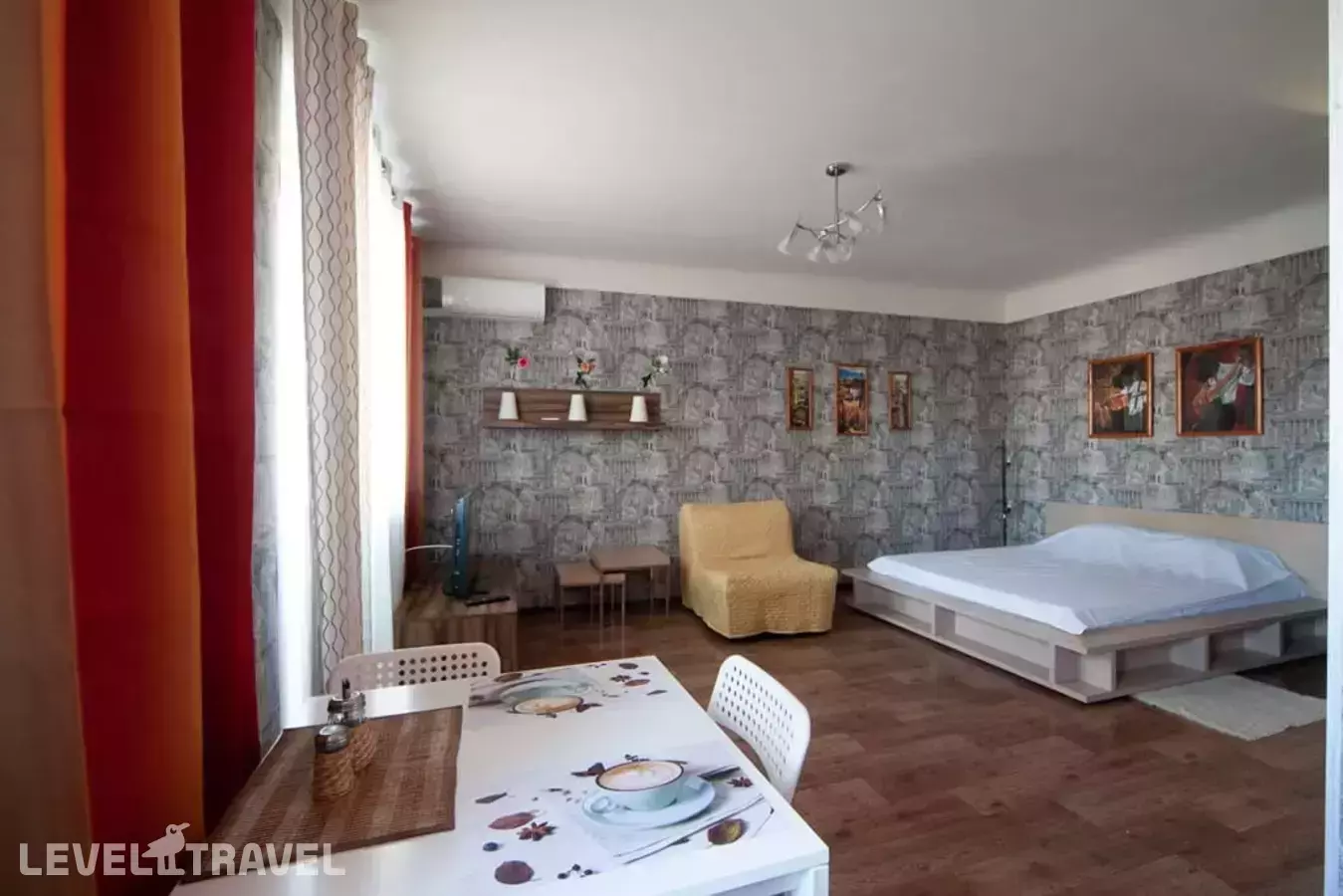 Апартаменты Студия С Джакузи На Ленина 155